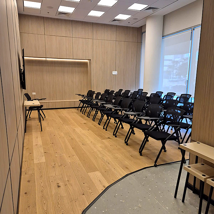 כיתה בגודל 80 מטר רבוע בבניין 3
